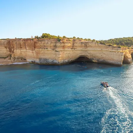 Honolulu By Algarve Vacation Villa *