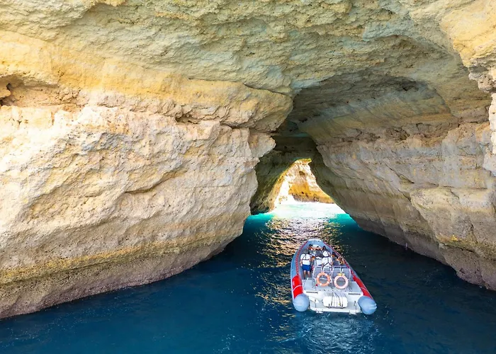 Honolulu By Algarve Vacation Villa *